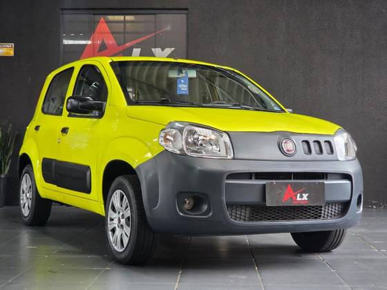 FIAT UNO 1.0 EVO VIVACE 8V FLEX 4P MANUAL FIAT UNO 1.0 EVO VIVACE 8V FLEX 4P MANUAL